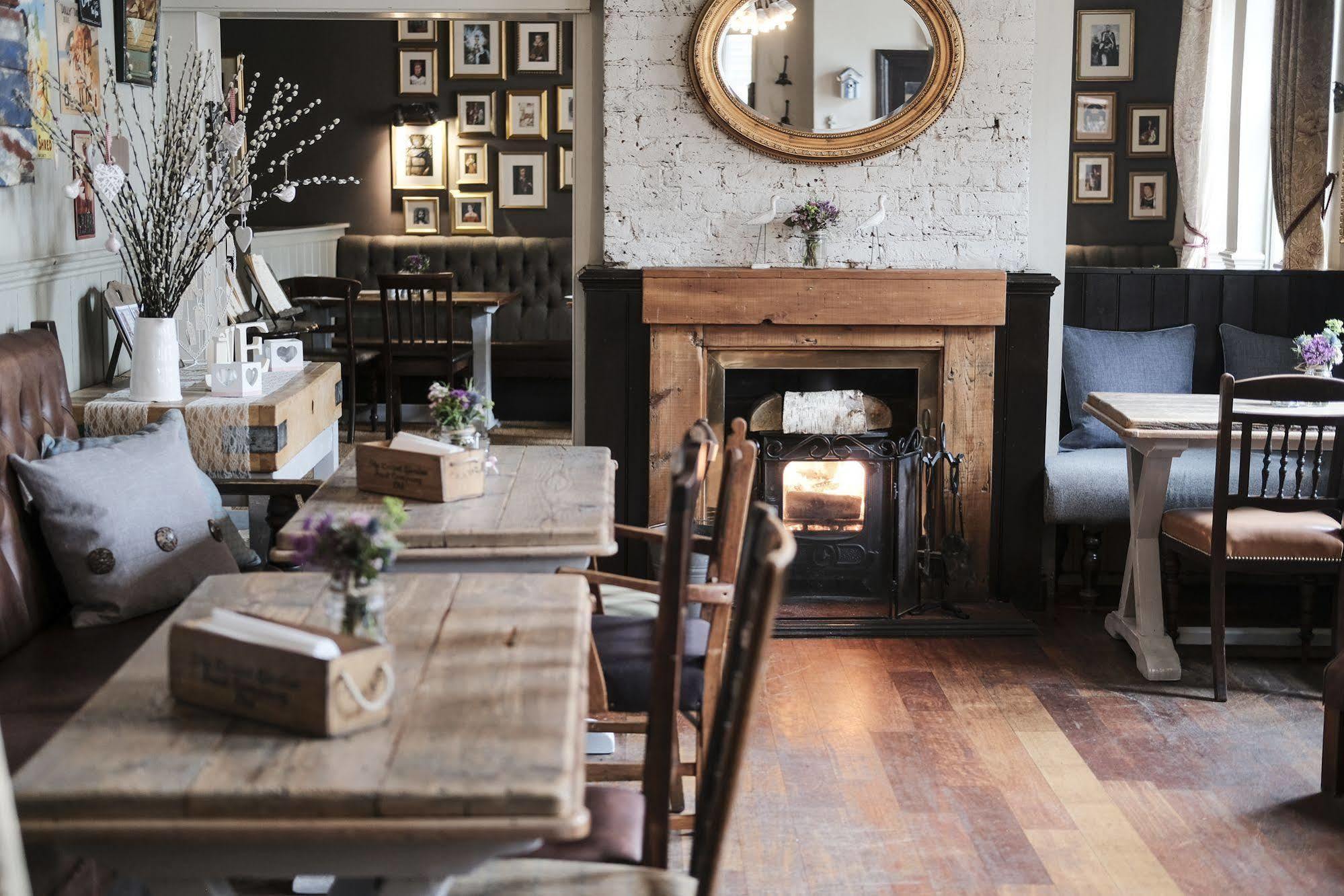 Swan Hotel อารันเดล ภายนอก รูปภาพ